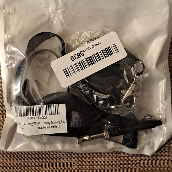 Black Ultrasonic Professional Dog Training Whistle and Training Clicker - Picture 5 of 5